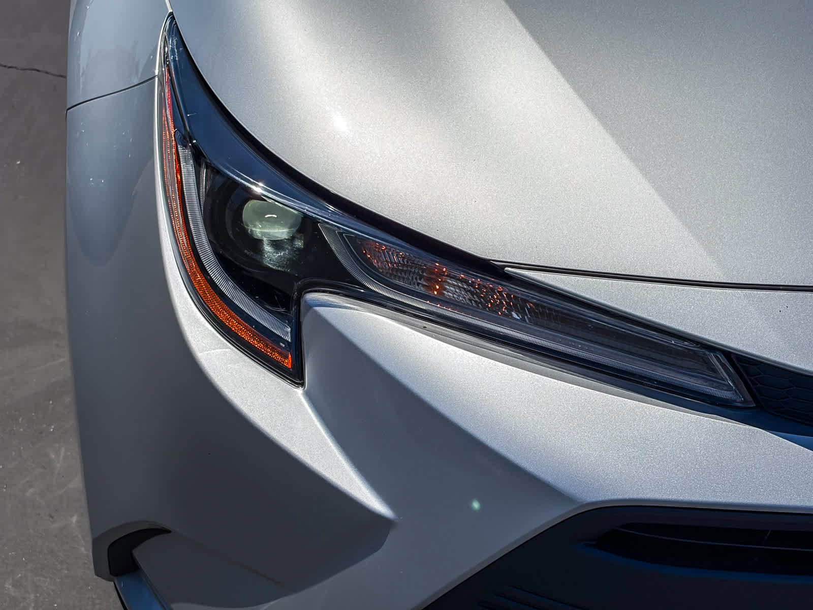 Used 2023 Toyota Corolla LE w/ LE Premium Package FWD image 7