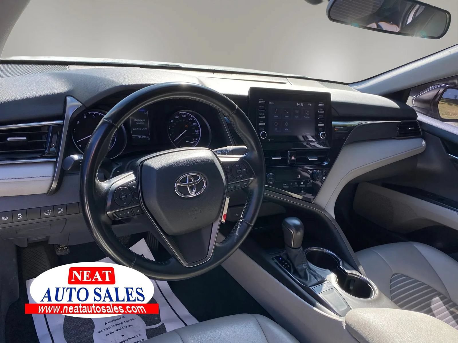 Used 2022 Toyota Camry SE FWD image 7