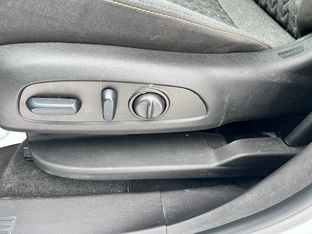 Used 2024 Chevrolet Equinox LT AWD/4WD image 13