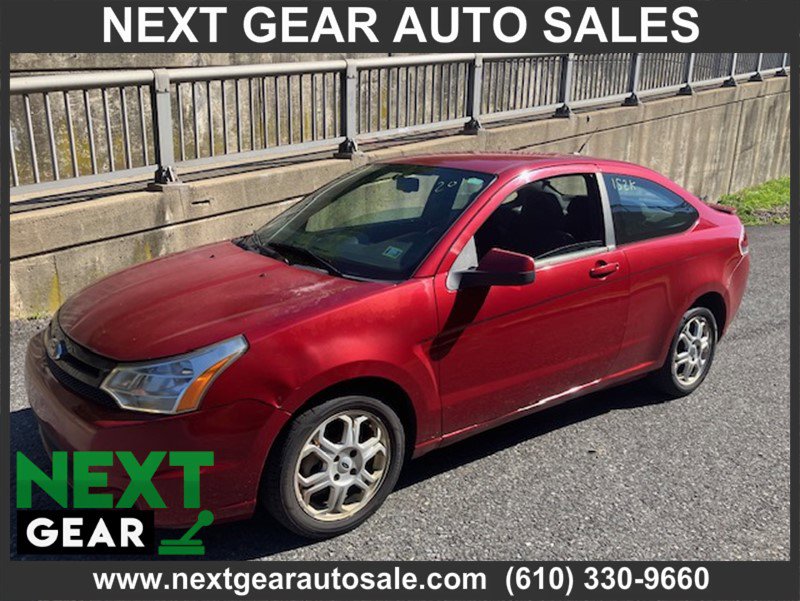 Used 2010 Ford Focus SE