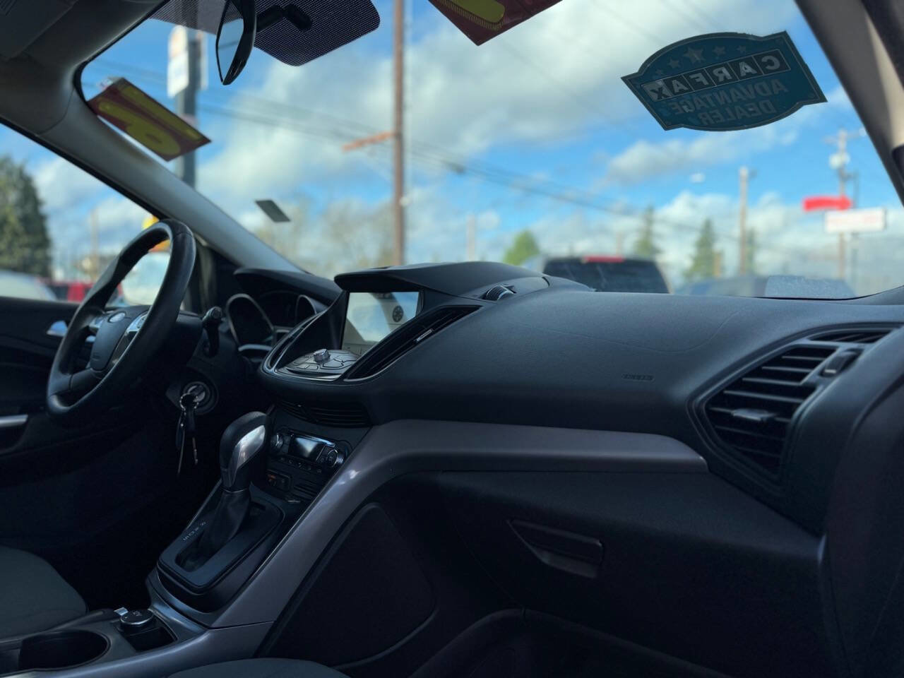 Used 2016 Ford Escape SE w/ Equipment Group 201A image 5