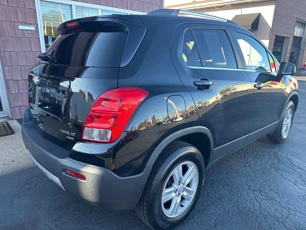 Used 2016 Chevrolet Trax LT AWD/4WD image 5