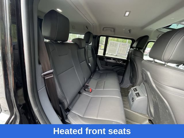Used 2025 INEOS Grenadier Station Wagon AWD/4WD image 26