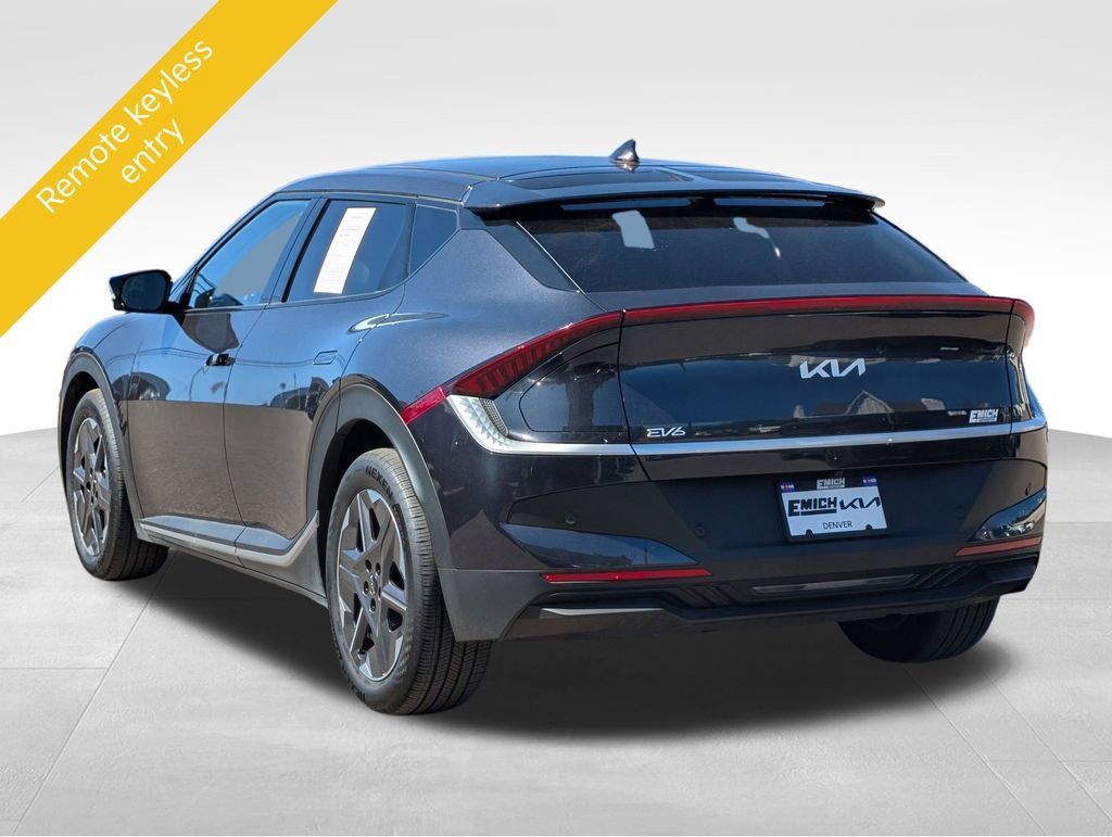 Certified 2025 Kia EV6 Light AWD/4WD image 3