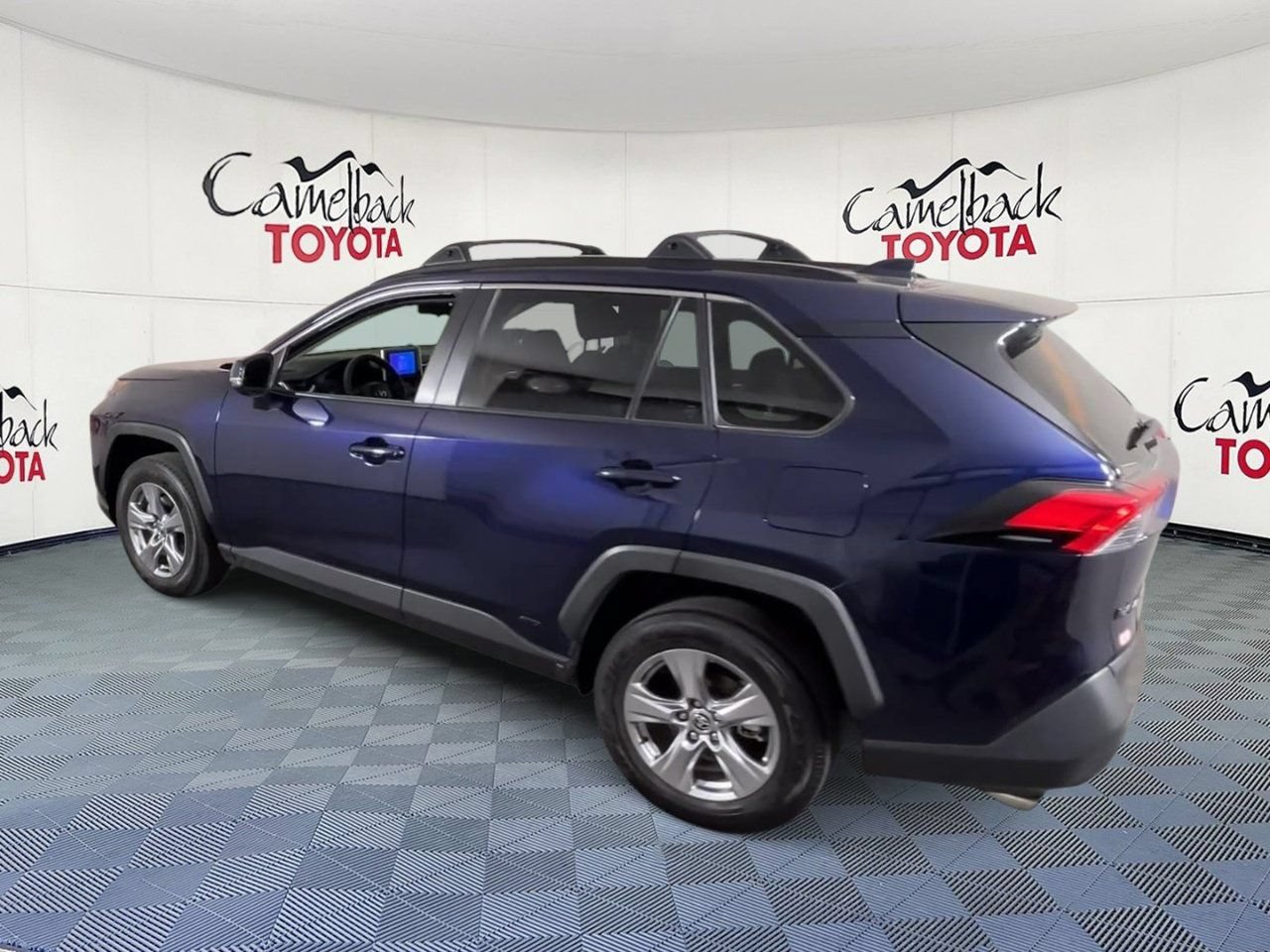 Used 2023 Toyota RAV4 XLE w/ Convenience Package AWD/4WD image 8