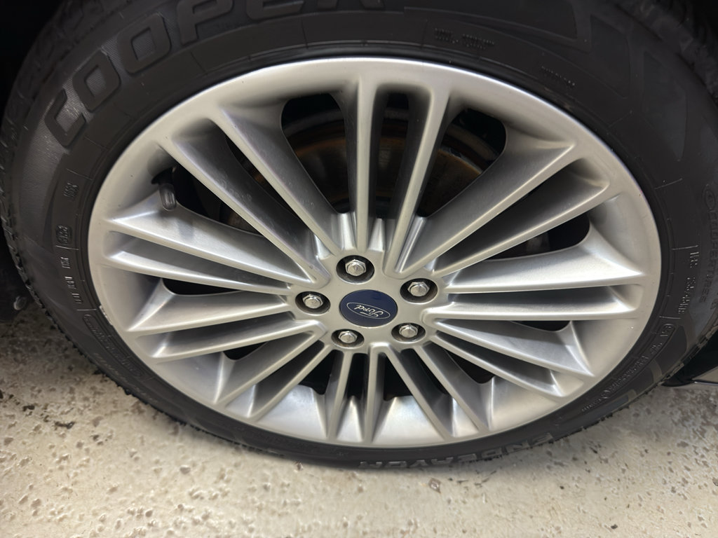 Used 2014 Ford Fusion SE w/ Equipment Group 202A FWD image 34
