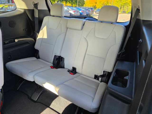 Used 2020 Kia Telluride SX w/ SX Prestige Package AWD/4WD image 19