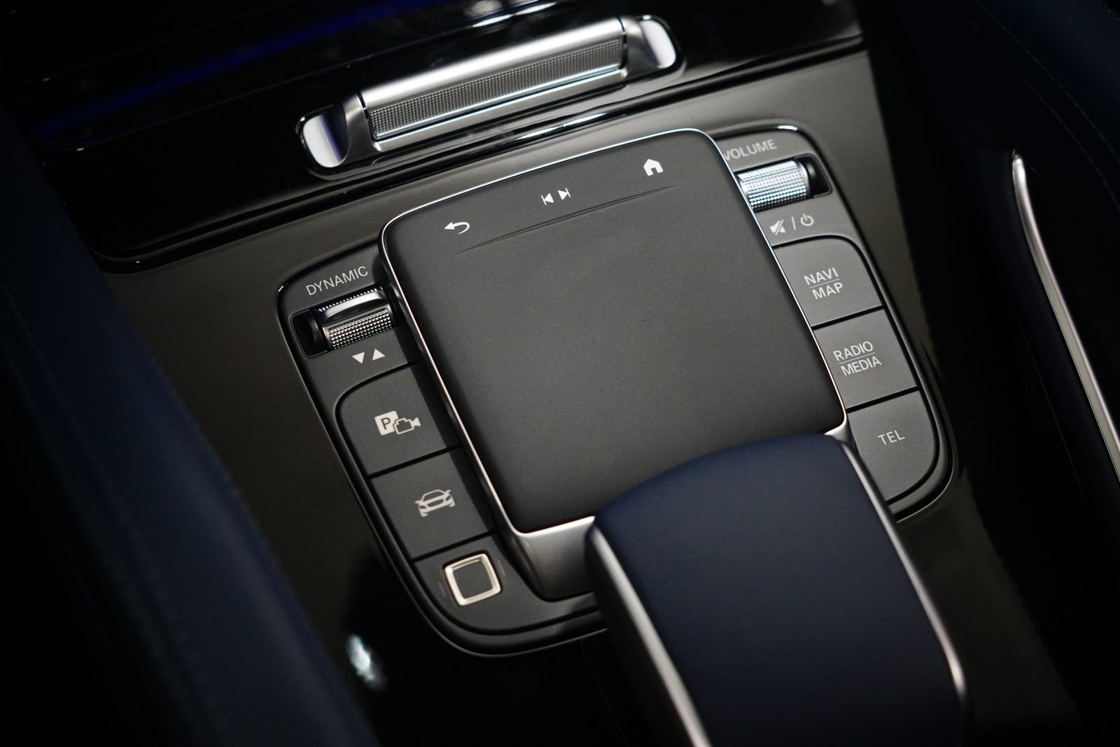 New 2026 Mercedes-Benz GLE 63 AMG S image 30