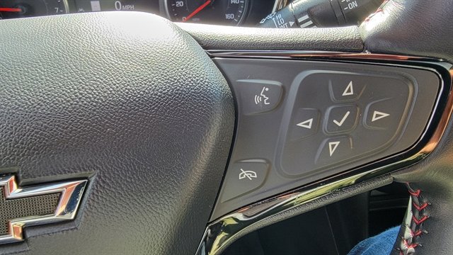 Used 2022 Chevrolet Equinox RS w/ RS Leather Package image 25