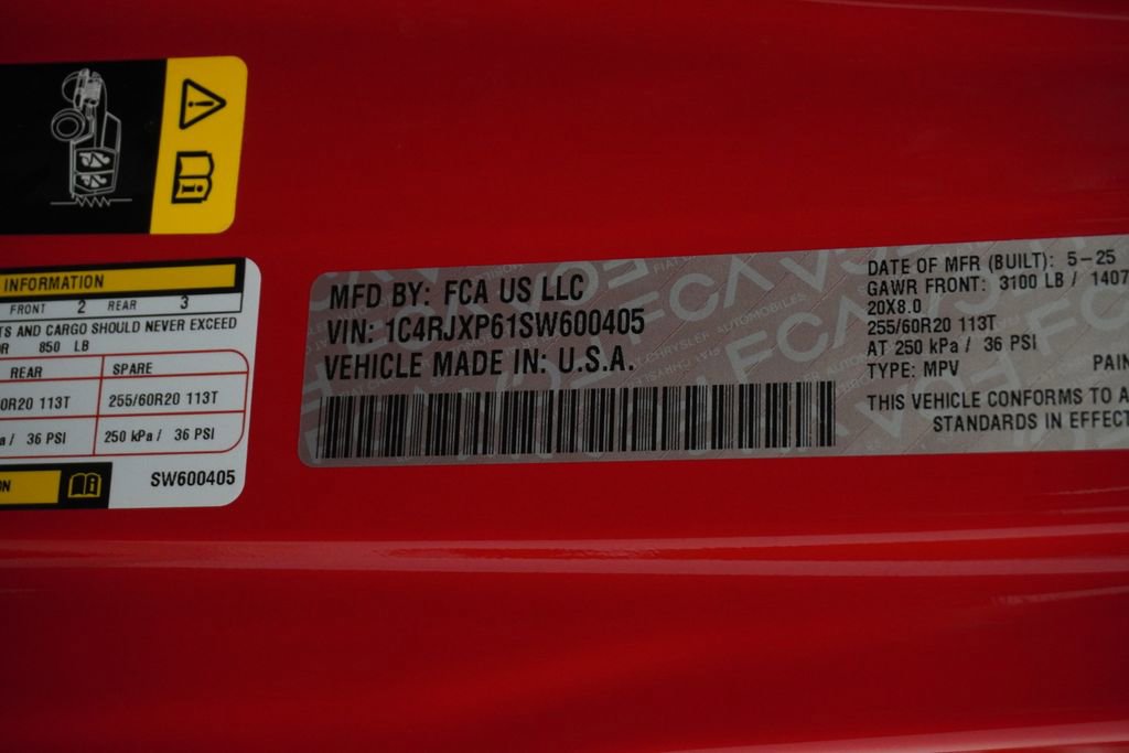 Certified 2025 Jeep Wrangler Unlimited Sahara w/ Safety Group AWD/4WD image 54