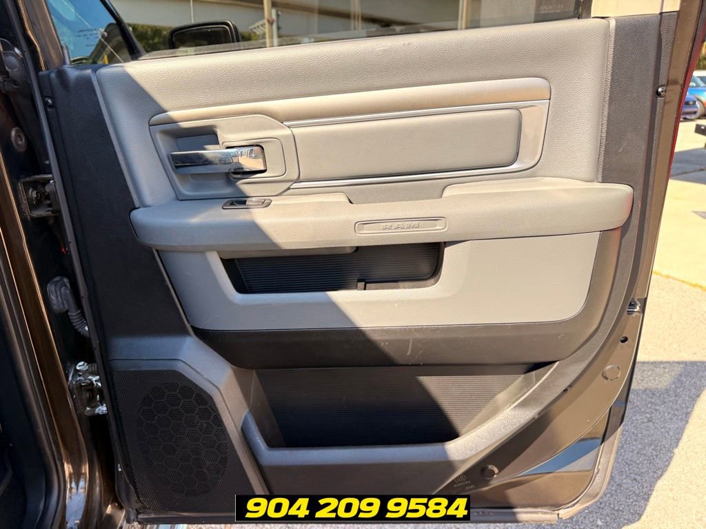 Used 2014 RAM 1500 Lone Star RWD image 28