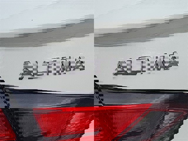 Certified 2024 Nissan Altima 2.0 SR image 28