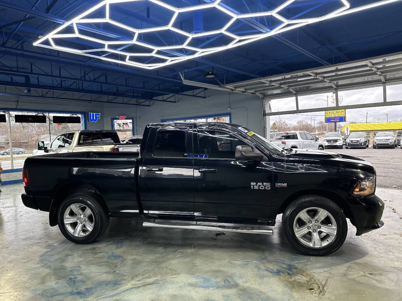 Used 2014 RAM 1500 Sport w/ Sport Premium Group image 8