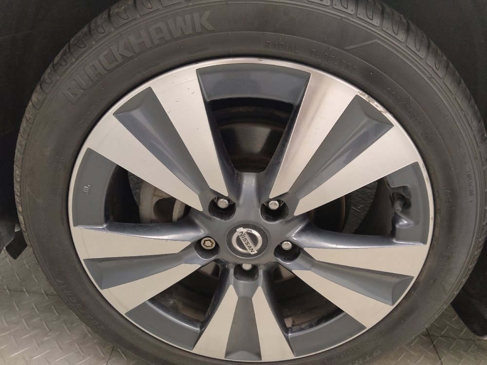 Used 2019 Nissan Sentra SV w/ Special Edition Package FWD image 31