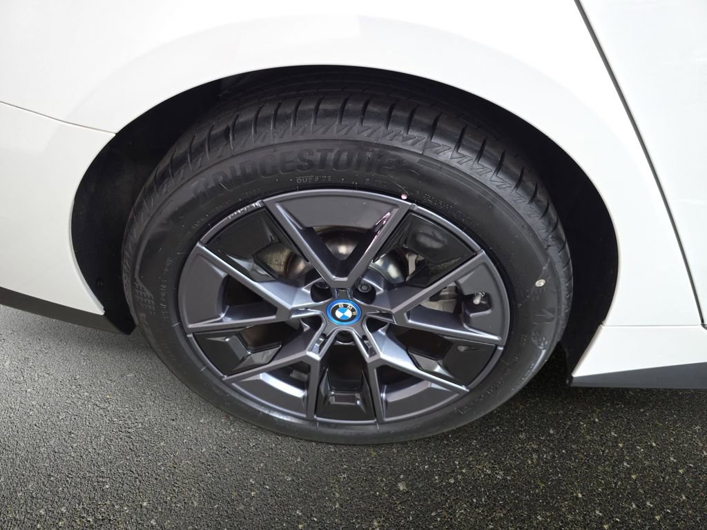 Certified 2023 BMW i4 eDrive35 w/ Premium Package RWD image 30
