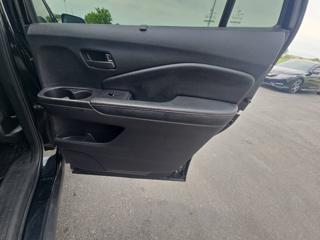 Used 2022 Honda Pilot TrailSport image 31