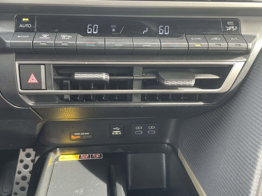 Used 2025 Toyota Camry SE w/ Multimedia Upgrade Package FWD image 38