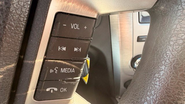Used 2011 Ford Fusion SE w/ 201A Rapid Spec Order Code FWD image 21