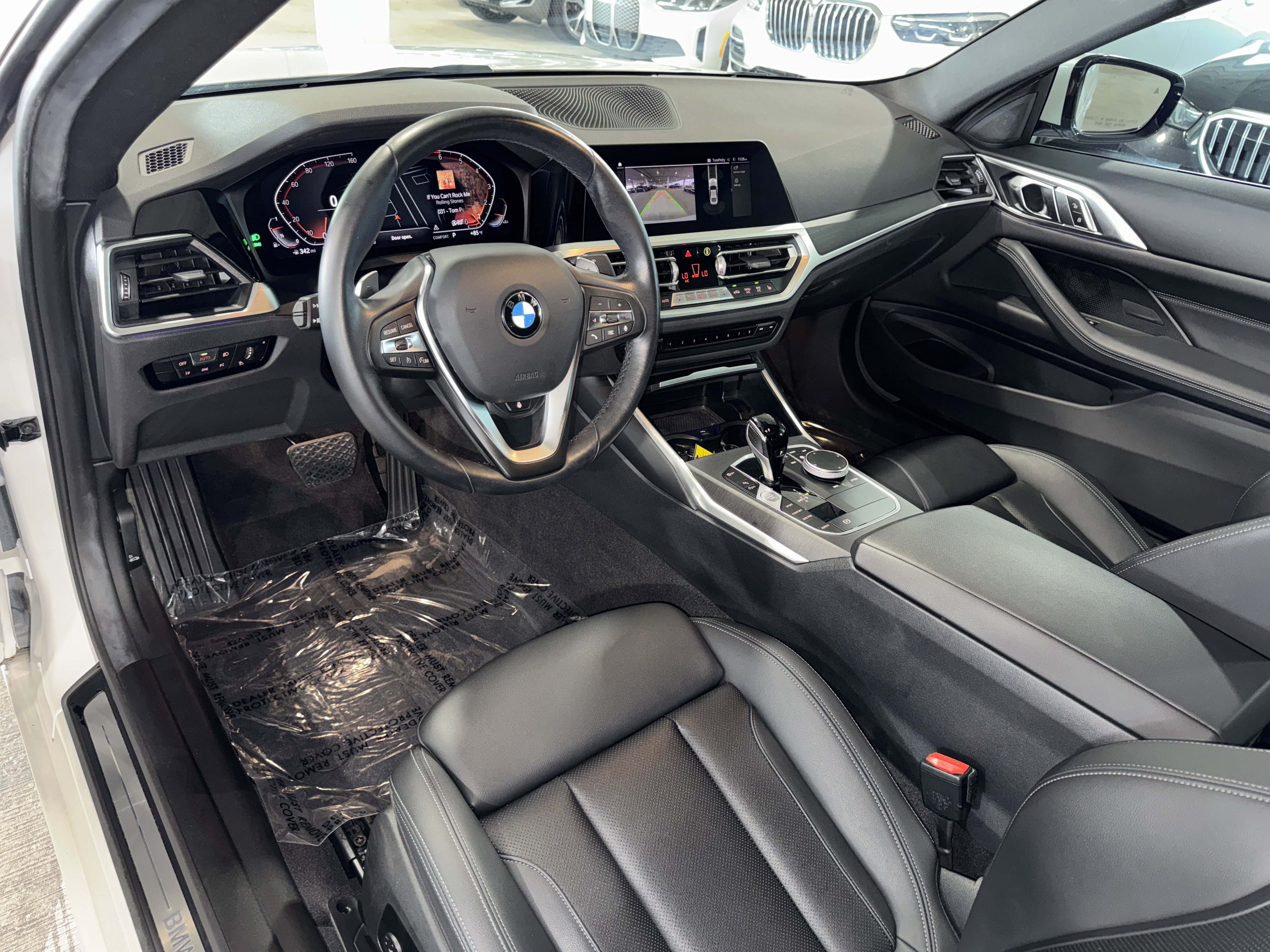 Used 2023 BMW 430i Coupe w/ Convenience Package RWD image 16