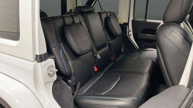 Used 2023 Jeep Wrangler Unlimited Rubicon 4xe w/ Steel Bumper Group image 25