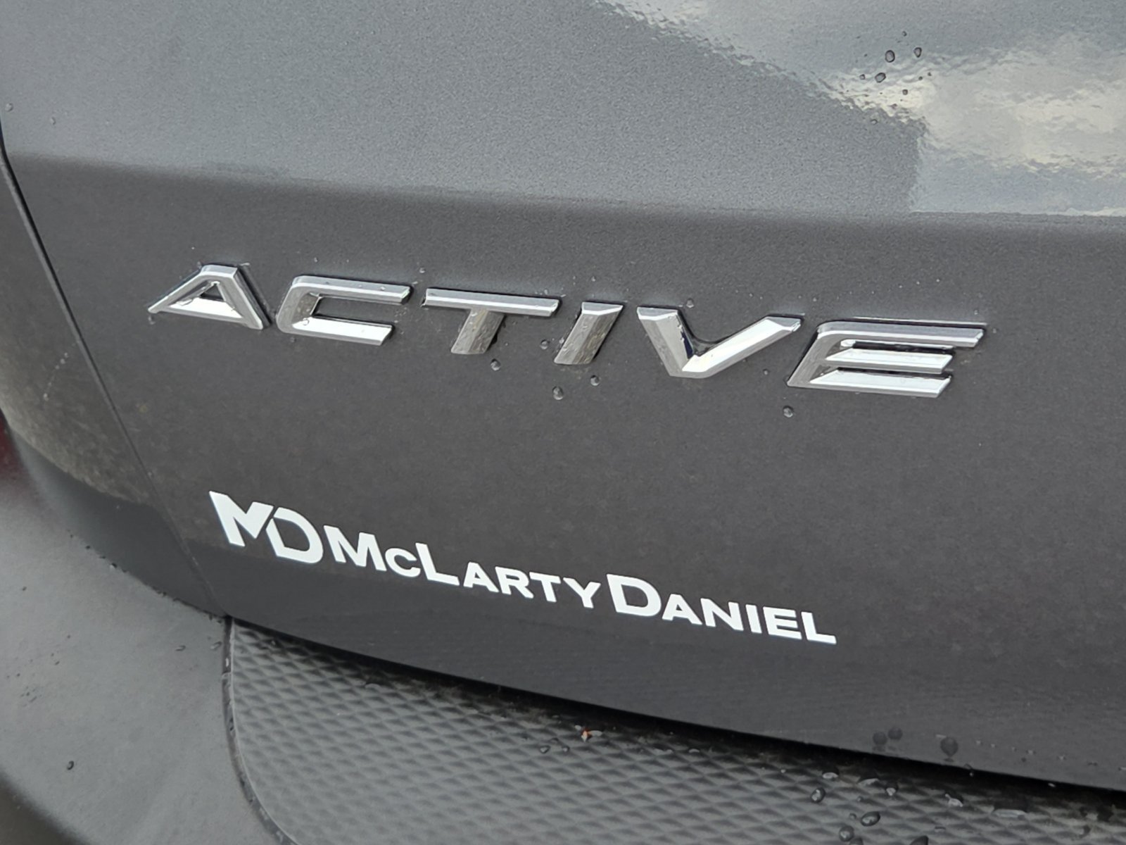 Used 2025 Ford Escape Active FWD image 9