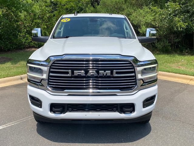 Used 2024 RAM 2500 Laramie AWD/4WD image 2
