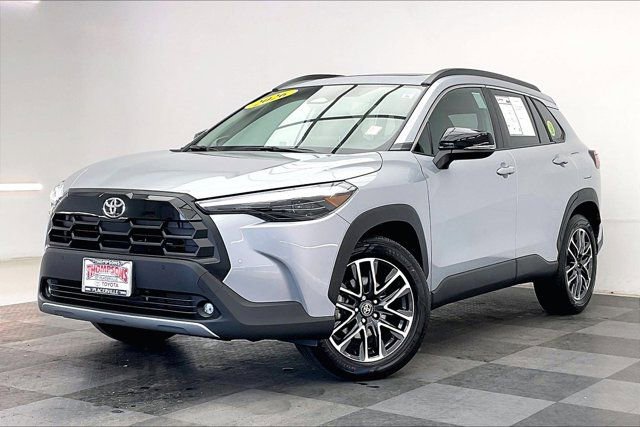 Used 2026 Toyota Corolla Cross XLE w/ Convenience Package AWD/4WD image 12