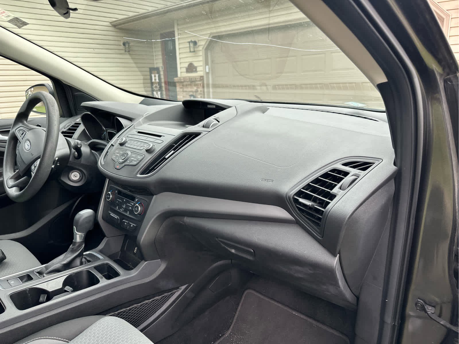 Used 2017 Ford Escape SE AWD/4WD image 8