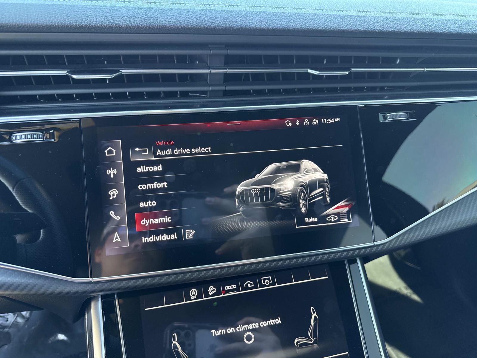 Used 2024 Audi SQ8 Premium Plus w/ Executive Package image 26