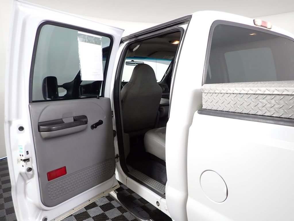 Used 2006 Ford F250 XL AWD/4WD image 27