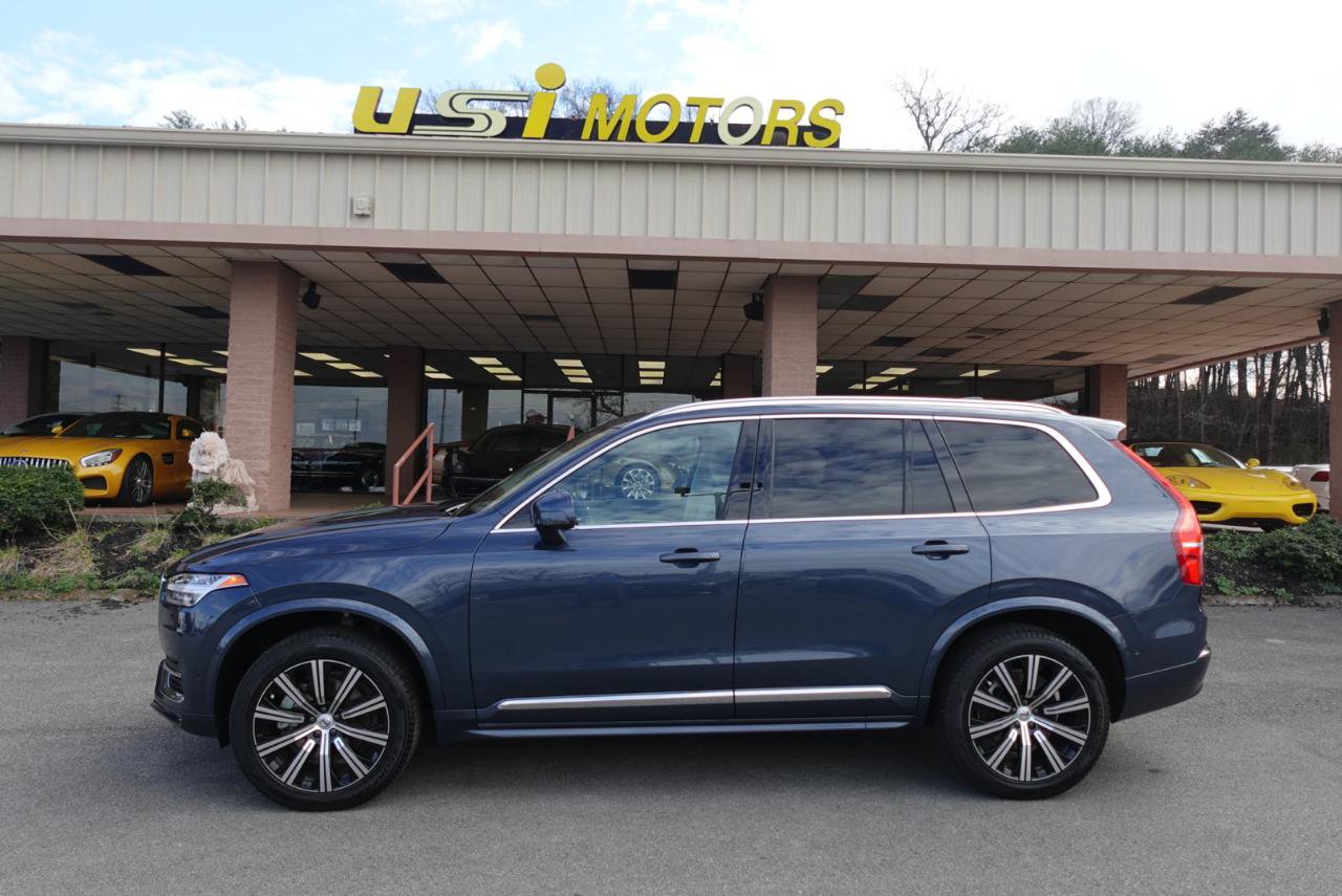 Used 2023 Volvo XC90 B5 Plus w/ Protection Package image 4