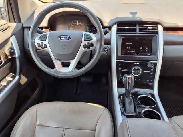 Used 2013 Ford Edge Limited w/ Driver Entry Pkg FWD image 6