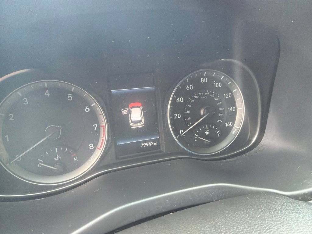 Used 2021 Hyundai Kona SE FWD image 3