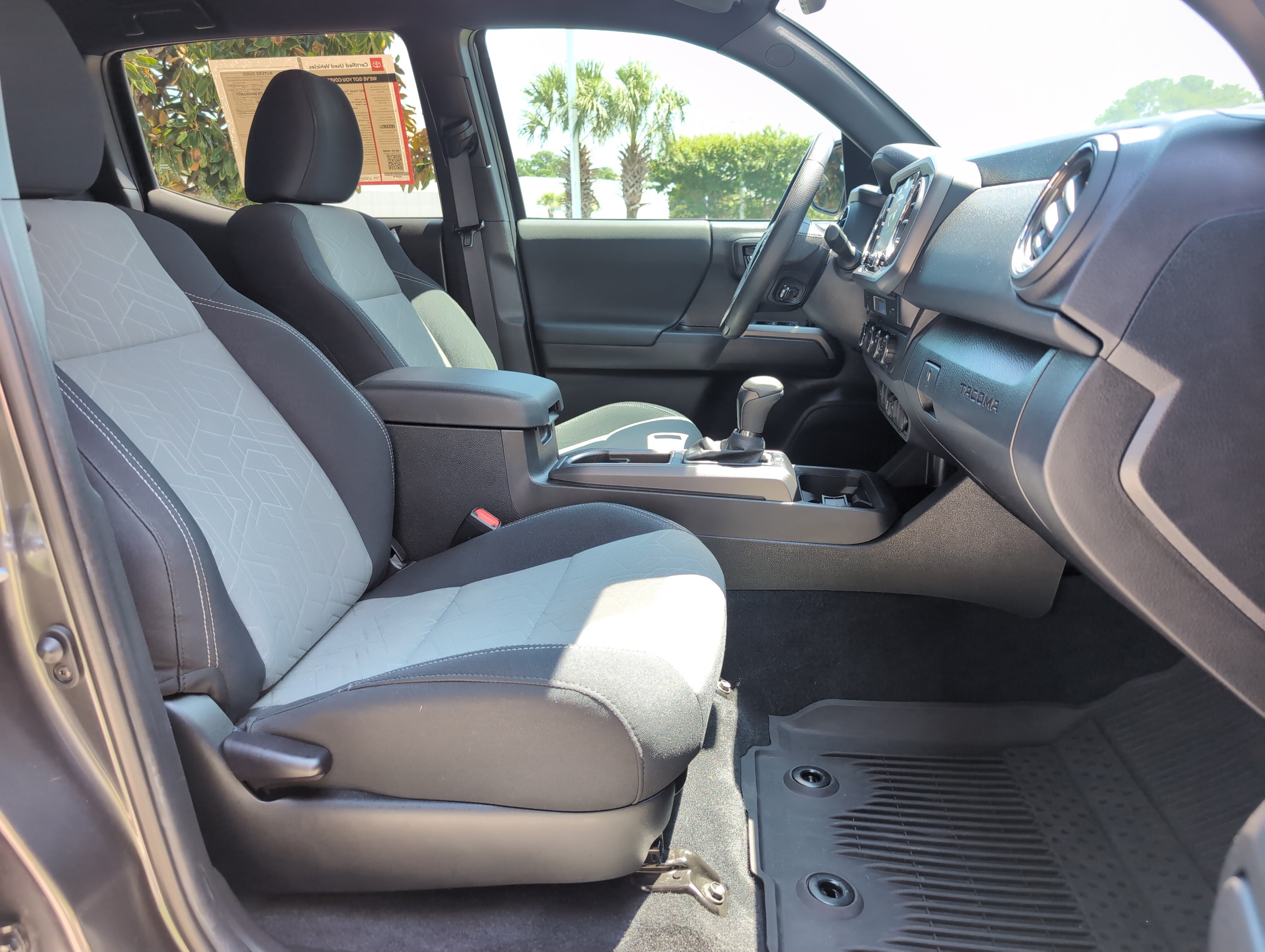 Certified 2023 Toyota Tacoma TRD Off-Road w/ Advanced Technology Package AWD/4WD image 29