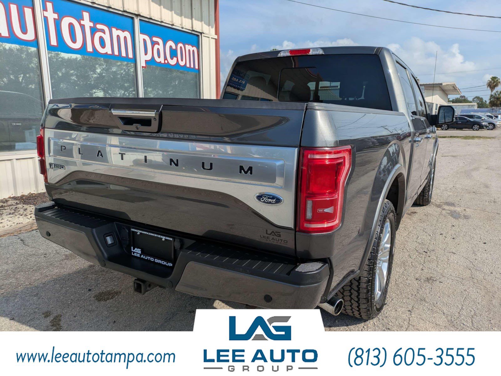 Used 2015 Ford F150 Platinum w/ Equipment Group 701A Luxury RWD image 3