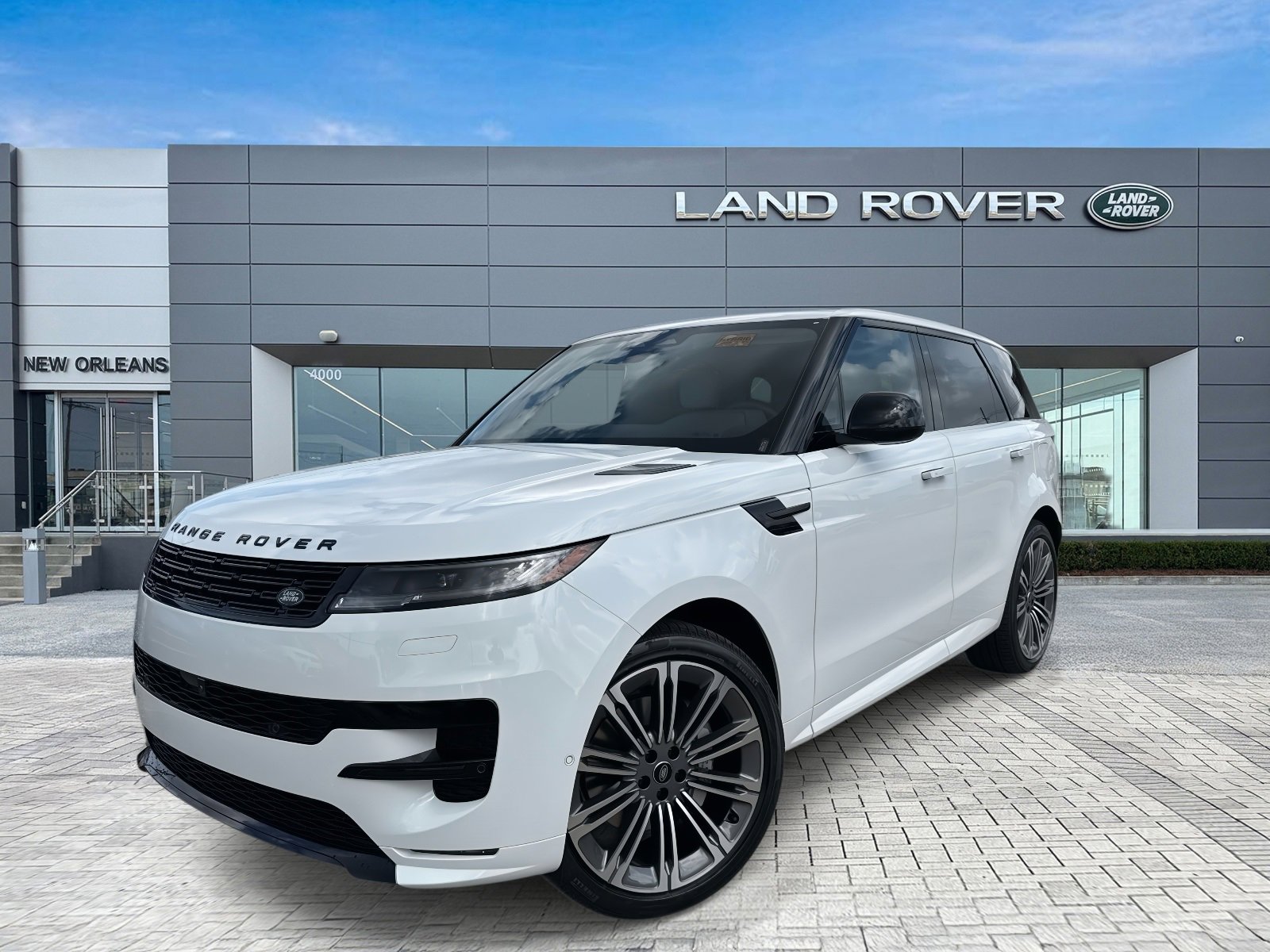 New 2025 Land Rover Range Rover Sport Dynamic SE
