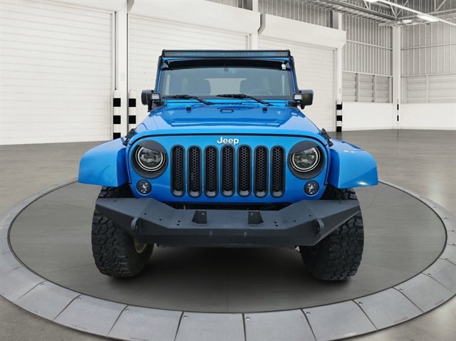 Used 2015 Jeep Wrangler Unlimited Sahara w/ Connectivity Group image 8