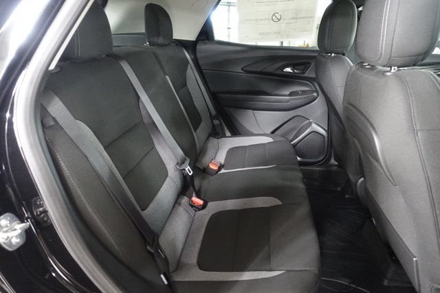 New 2026 Chevrolet TrailBlazer LT w/ LT Cold Weather Package FWD image 21