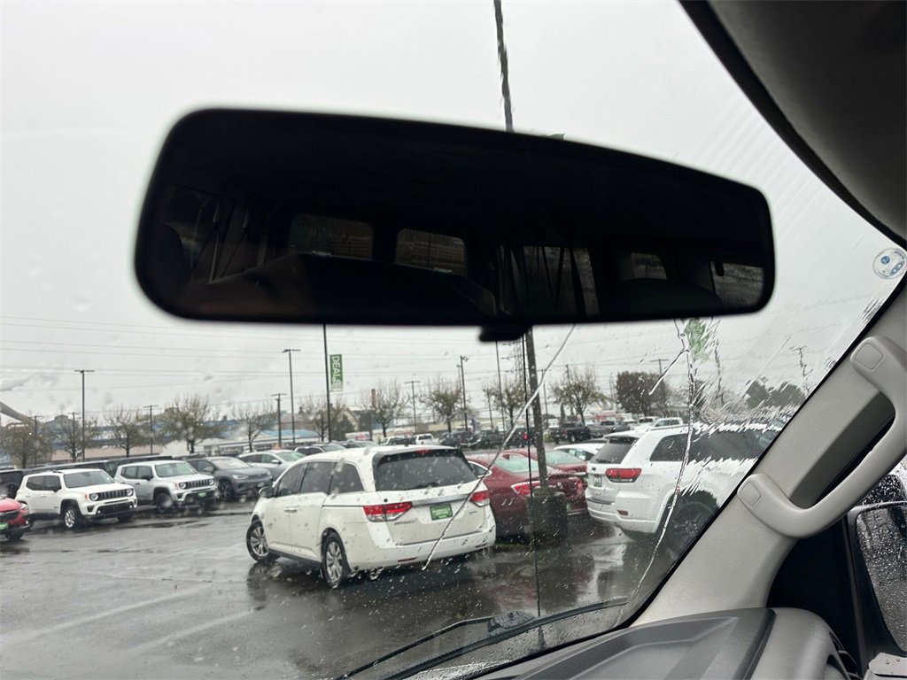 Used 2011 Ford E-350 and Econoline 350 XLT image 23