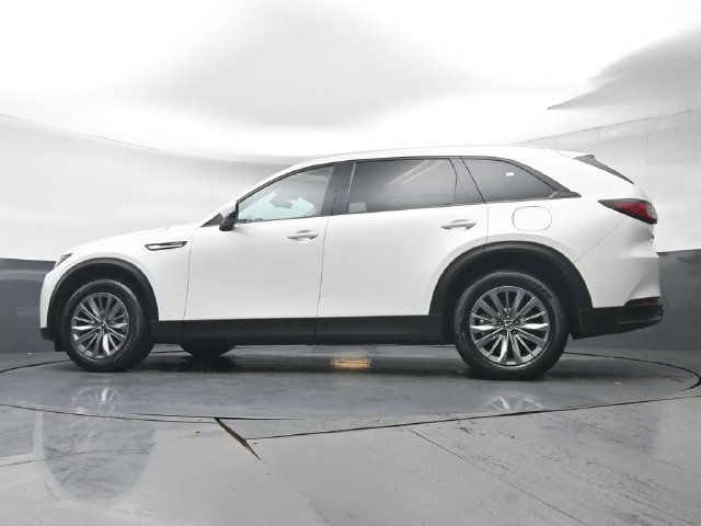 Certified 2024 MAZDA CX-90 Plug-In Hybrid w/ Preferred AWD/4WD image 32
