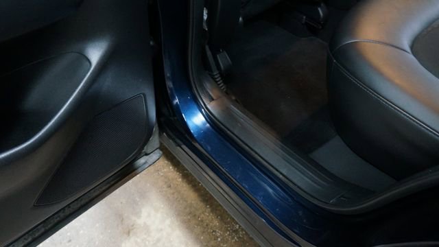 Used 2019 MAZDA CX-5 Touring image 41