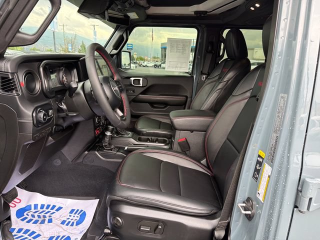 Used 2024 Jeep Wrangler Unlimited Rubicon AWD/4WD image 9