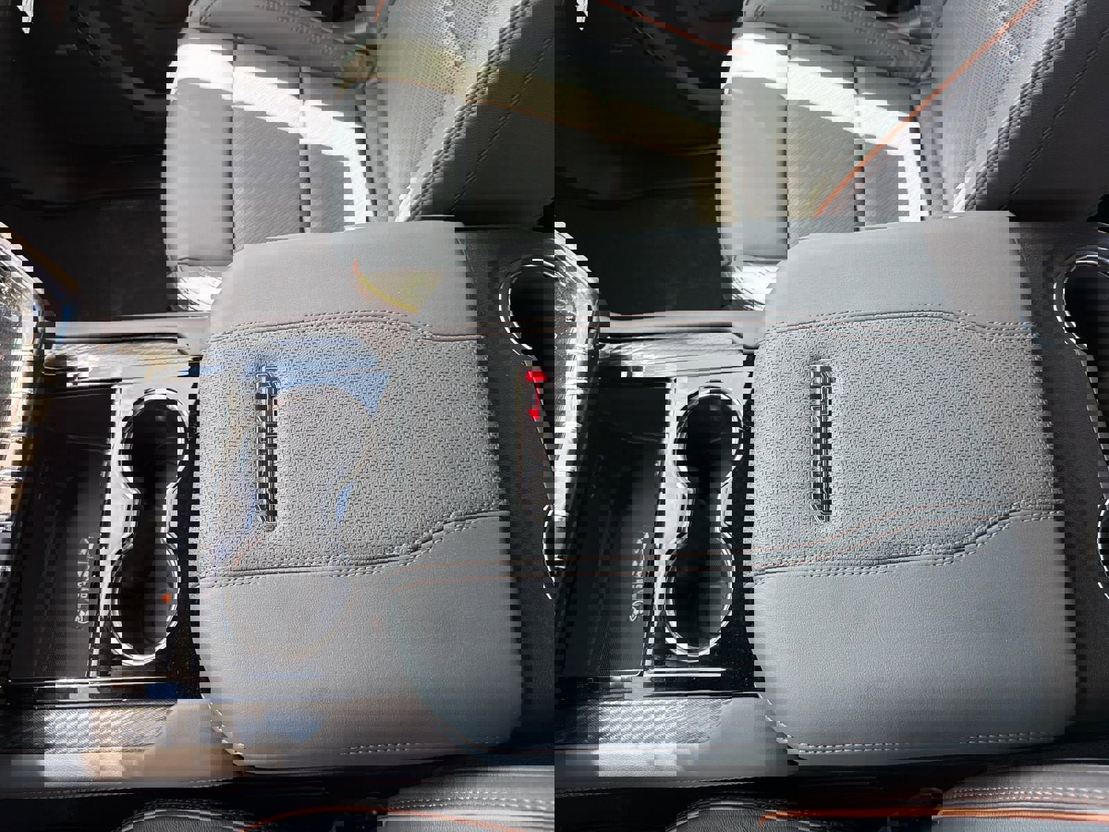 New 2026 GMC Yukon XL AT4 image 31