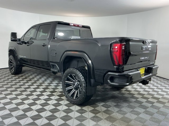 Used 2024 GMC Sierra 3500 Denali Ultimate image 6
