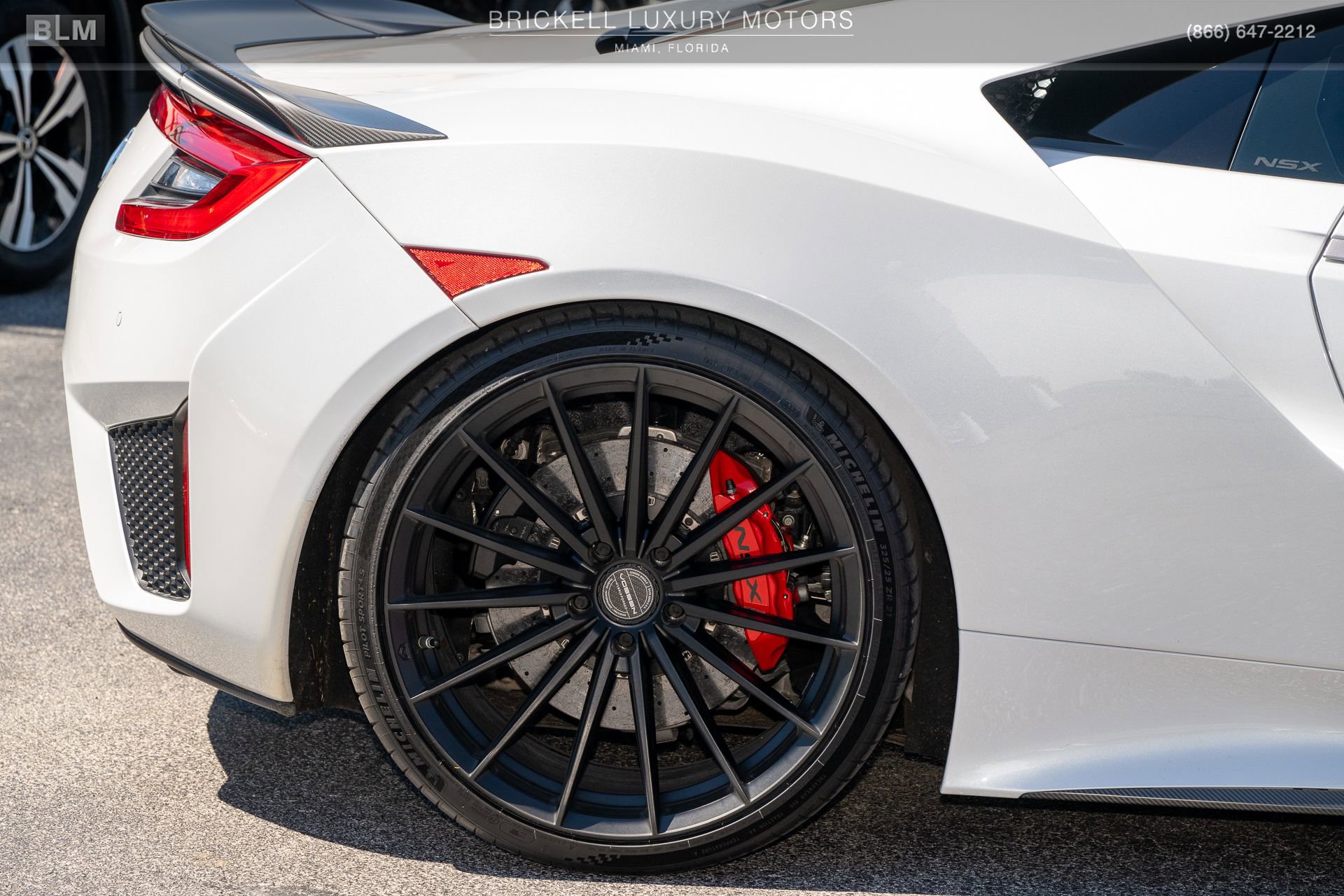 Used 2017 Acura NSX image 35