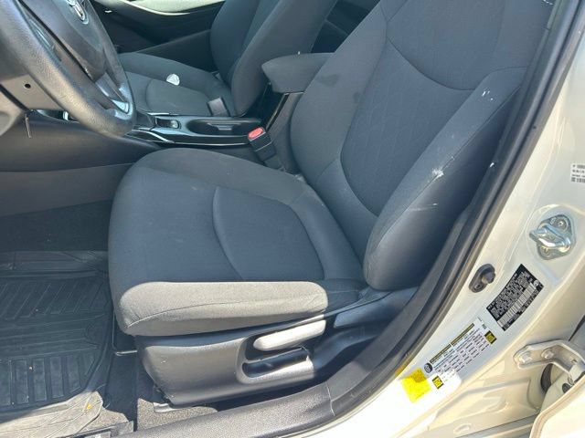 Used 2021 Toyota Corolla LE FWD image 9