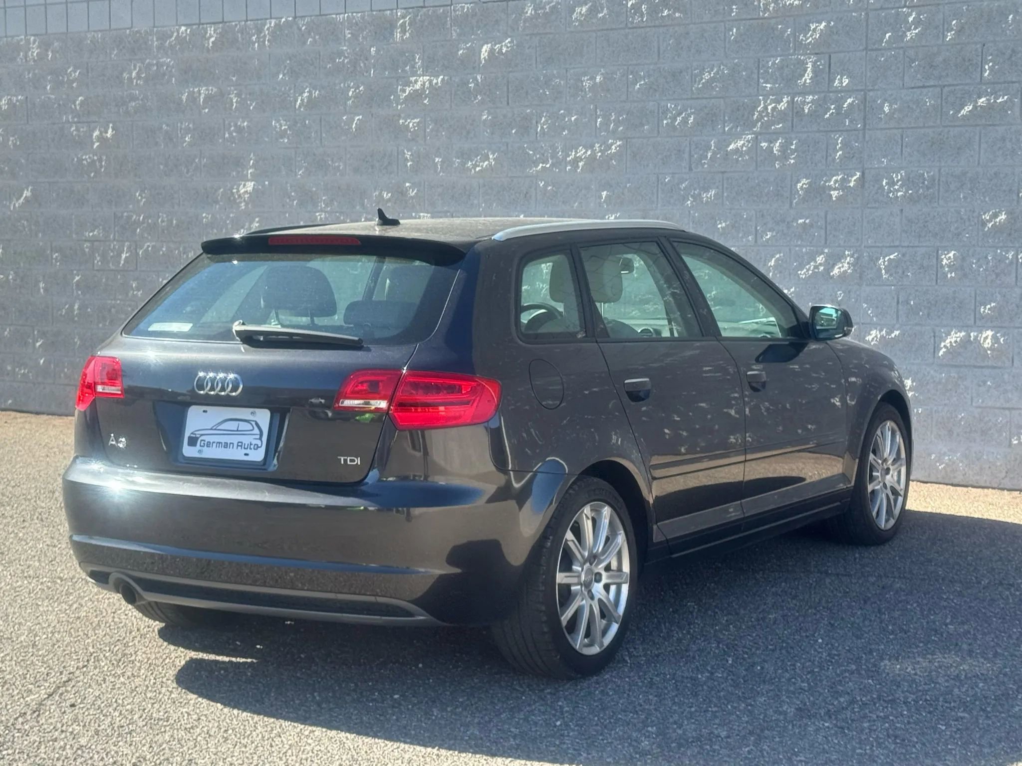 Used 2013 Audi A3 TDI Premium Plus image 6