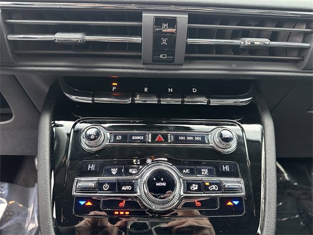 Used 2020 Lincoln Corsair AWD w/ Equipment Group 101A image 23