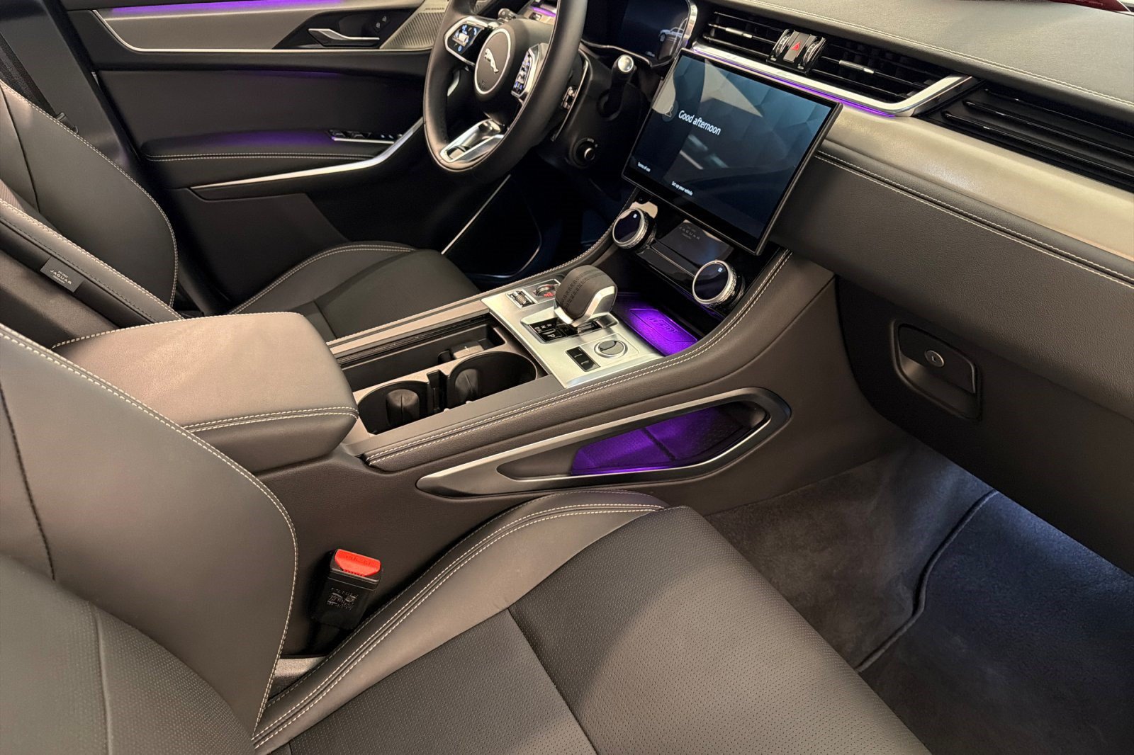 New 2026 Jaguar F-PACE R-Dynamic S AWD/4WD image 28
