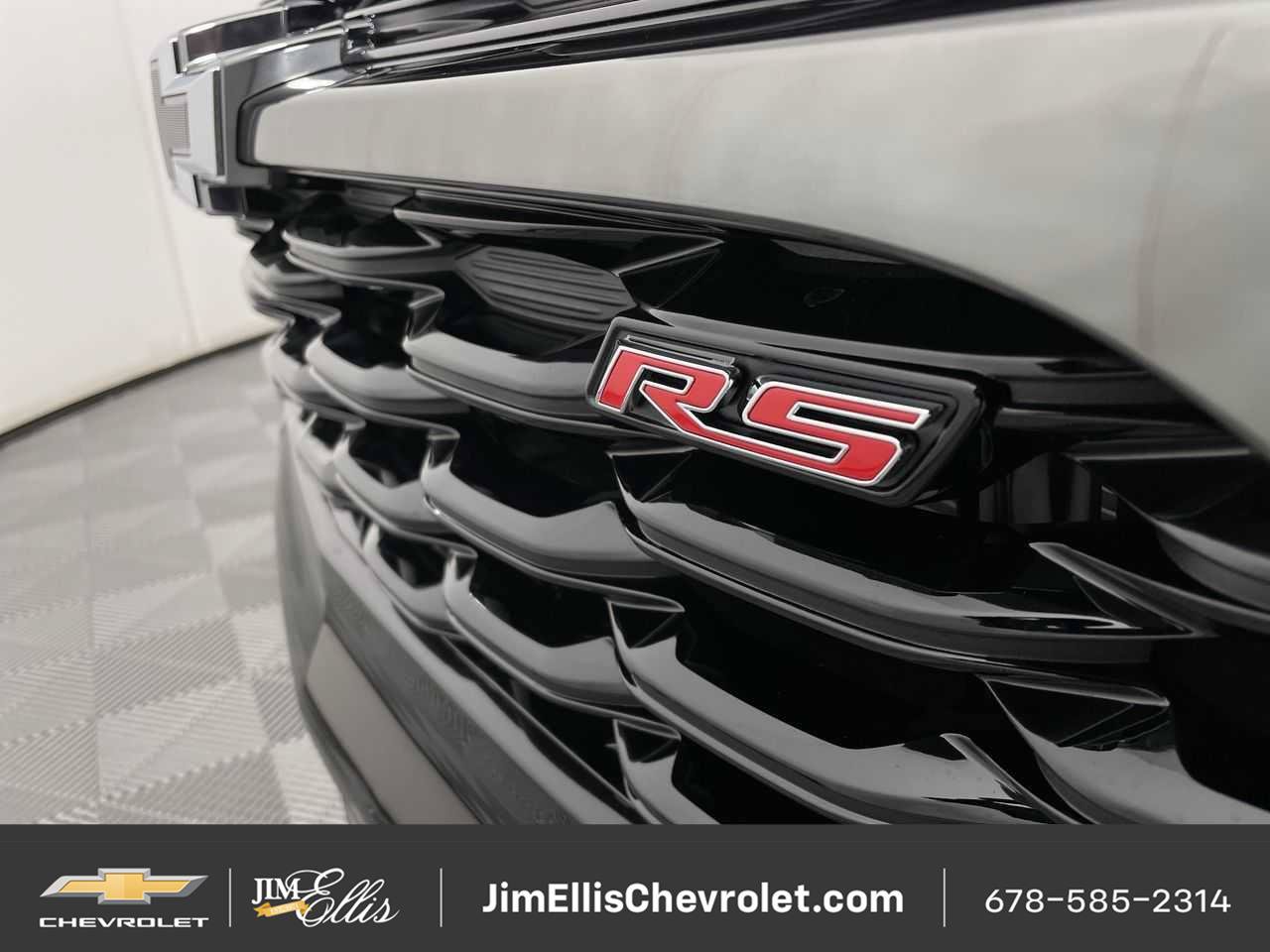 Certified 2025 Chevrolet Trax RS w/ Sunroof Package FWD image 30
